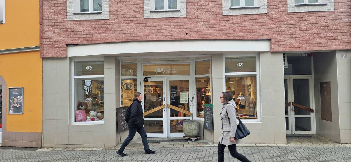 Boskovické reuse centrum vzniklo z obchůdku, kde byla zhruba 30 let prodejna ovoce a zeleniny.