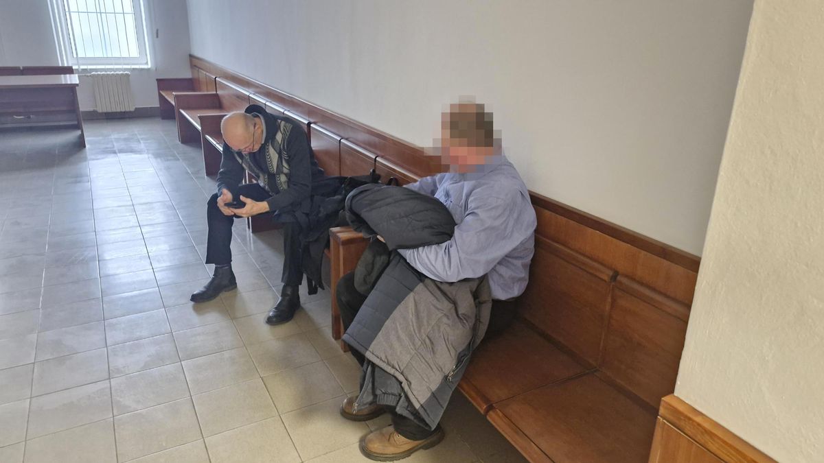 Prý neodolal vábení nezletilé dcery své družky. Soud mu za znásilnění potvrdil sedm let