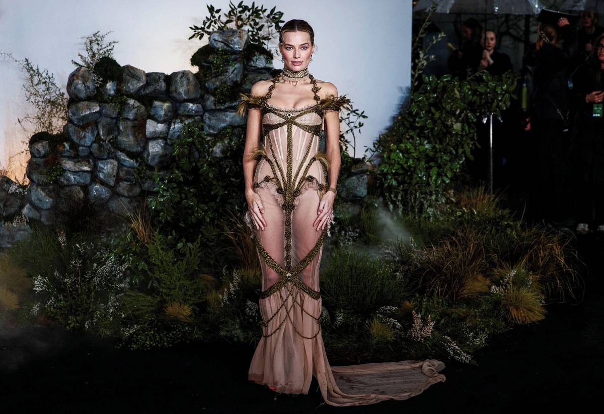 Jestli někdo umí upoutat pozornost, pak je to herečka Margot Robbieová.