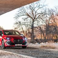 Nově nabízí výraznější designový styl, jehož dominantou je denní svícení ve tvaru poloviny diamantu.