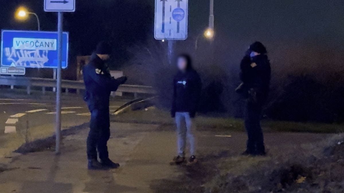 Kde je můj superb? Otec volal policii na 14letého syna kvůli krádeži auta