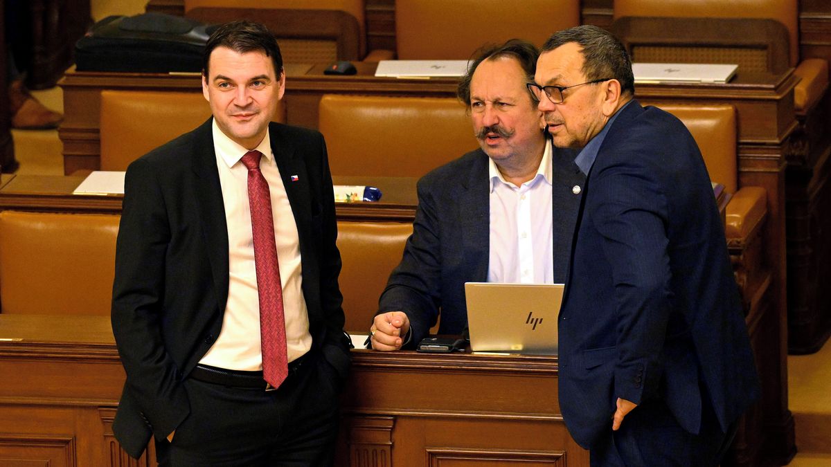 Babiš k Macinkovi: Doufám, že to bylo poslední konfrontační vystoupení