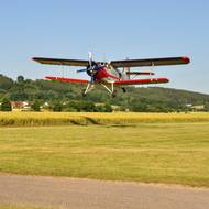 Letiště využívají i několikamístná letadla.