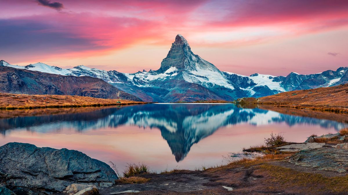 Deset hodin jízdy. Jen tak málo dělí Prahu od nejromantičtější destinace světa ve Švýcarsku