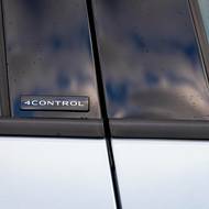 Testovaný vůz dostal systém řízení zadních kol s označením 4Control.