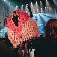 Rest in Euphoria se během svého uvádění stala inscenací, která provokovala, fascinovala i otevírala diskuse – mimo jiné díky otevřenému zacházení s nahotou, tělesností a intimitou. 