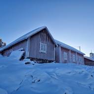 Zimní krajina v Torniu na švédsko-finské hranici evokuje filmovou pohádku Mrazík.