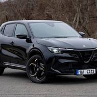 Alfa Romeo Junior Ibrida