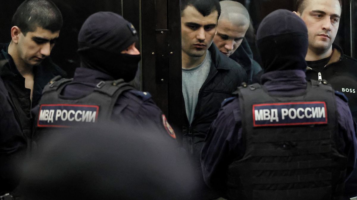 Ruský soud uložil 15 lidem doživotní tresty za útok na koncertní sál v roce 2024