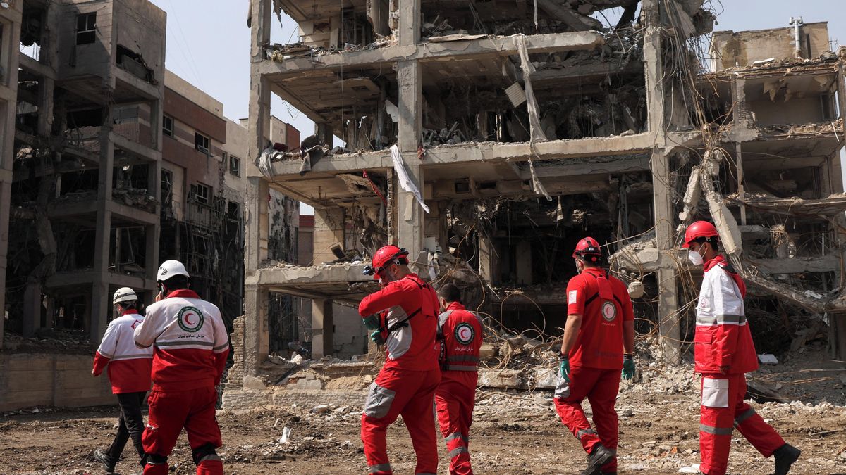 Nemáme v úmyslu válku ukončit, oznámil mluvčí íránských gard. Za pár hodin byl zabit