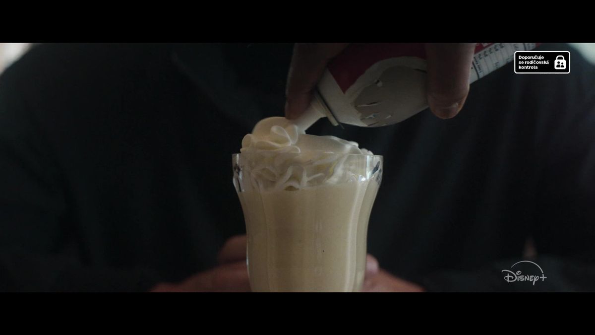 RECENZE: Nový Daredevil nabízí pád starosty Kingpina v doslova potemnělé atmosféře