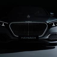 Na vybraných trzích bude osvětlena také třícípí hvězda na kapotě.