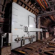 Úseky v metru oddělují dveře, které po uzavření můžou chránit v případě povodně či útoku.