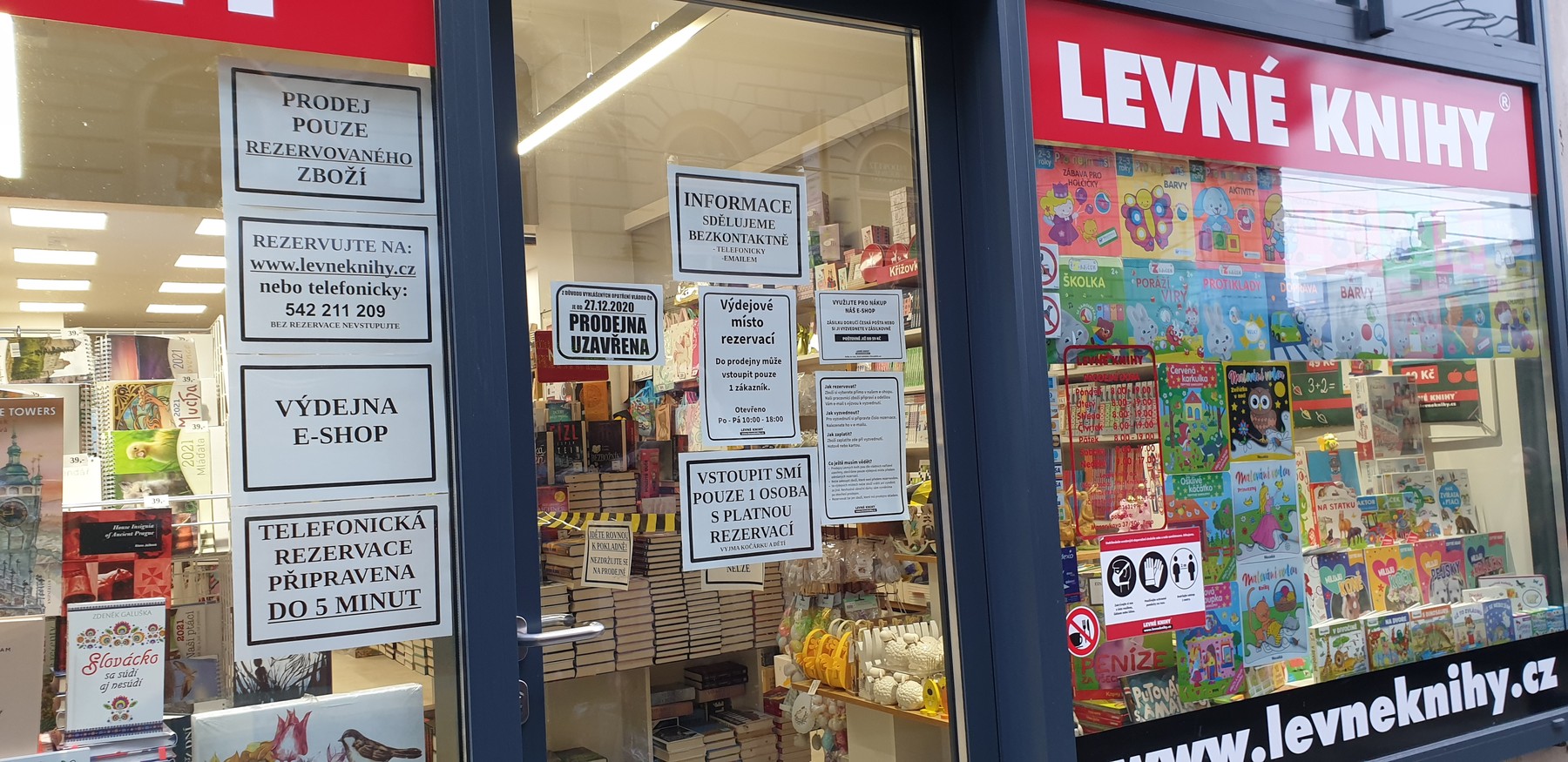 Công ty Levné knihy đang mắc nợ