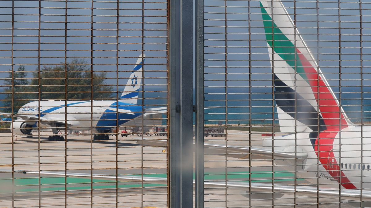 Drahé návraty. Letenka z Malediv teď vyjde přes 100 tisíc