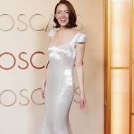 Emma Stoneová v šatech Louis Vuitton.