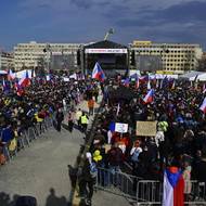 Spolek Milion chvilek pro demokracii svolal na sobotu demonstraci na pražskou Letnou.