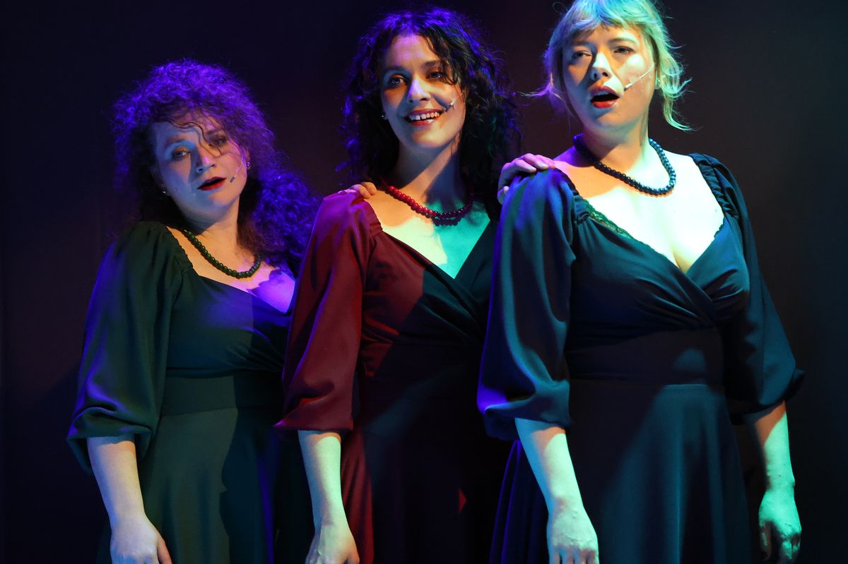 RECENZE: Šlitr v Semaforu nápaditě a napořád