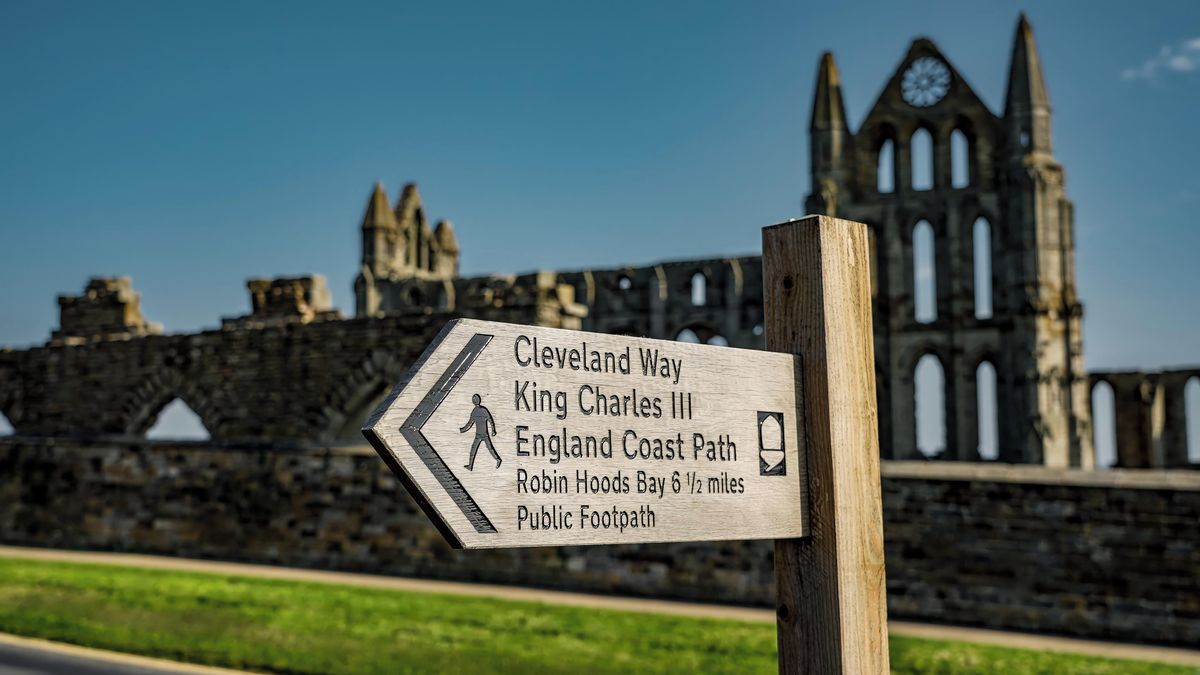 Anglické pobřeží propojí pěší trasa. Na 4000 kilometrech zavede i na dosud nepřístupná místa