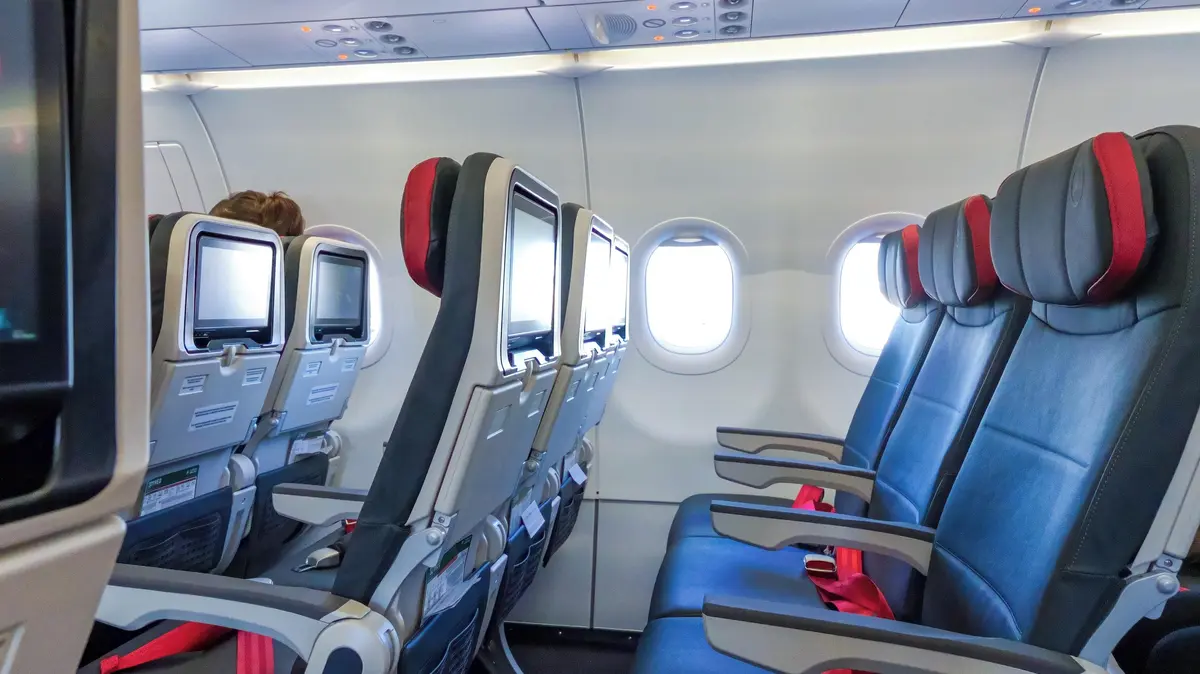 Ve které části letadla se nejlépe vyspíte na dlouhém letu? Roli hraje teplota i plynulost