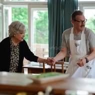 V rolích matky a syna v seriálu Pád domu Kollerů hrají Božidara Turzonovová a David Matásek.