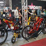 Nechyběly ani bicykly pro nejmenší návštěvníky, kteří ještě nepotřebují šlapky.