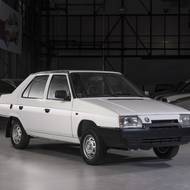 Škoda 782 (1986): Vůz s karoserií sedan ze série nerealizovaných variant řady Škoda 781 Favorit s designem od Stilo Bertone. Bylo navrženo a postaveno několik prototypů různých karosářských verzí, přičemž všechny měly koncepci s motorem a převodovkou vpředu a pohonem předních kol. Se sériovou výrobou se uvažovalo od roku 1990, ale nakonec k ní nedošlo.