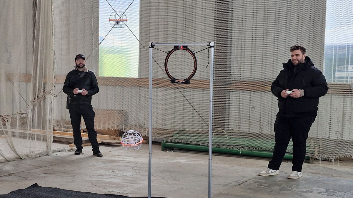 Technologie předběhly předpisy, říká zakladatel prvního dronového polygonu v Česku