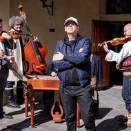 K poslechu hrála cimbálová muzika z Valašska.