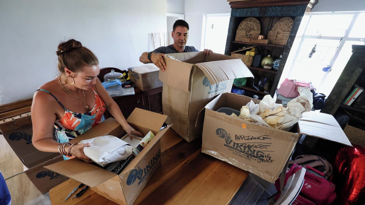 Trump tvrdí, že v JAR utlačují bělochy. Tisíce se jich tam přitom z USA a Evropy vrací