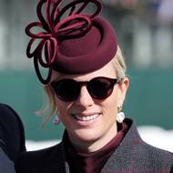 Na dostizích nechyběla ani nejstarší vnučka královny Alžběty II. Zara Tindallová. 