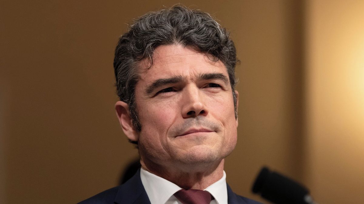 Sotva rezignoval, má na krku FBI. Exšéf protiteroristického střediska naštval Trumpa