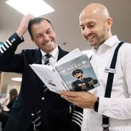 Nečekaný úspěch sklidilo interview s někdejším pilotem Davidem Heclem (na snímku vlevo).