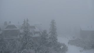 Na východě Čech napadlo přes 15 centimetrů sněhu