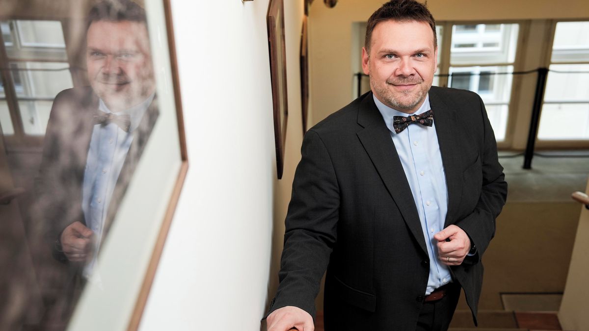 Martin Baxa: Snaha podřídit kontrole veřejnoprávní média je typická pro strany populistické a extremistické