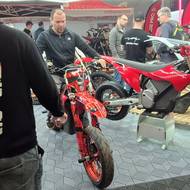 Motosalon přilákal na brněnské výstaviště zástupy lidí.