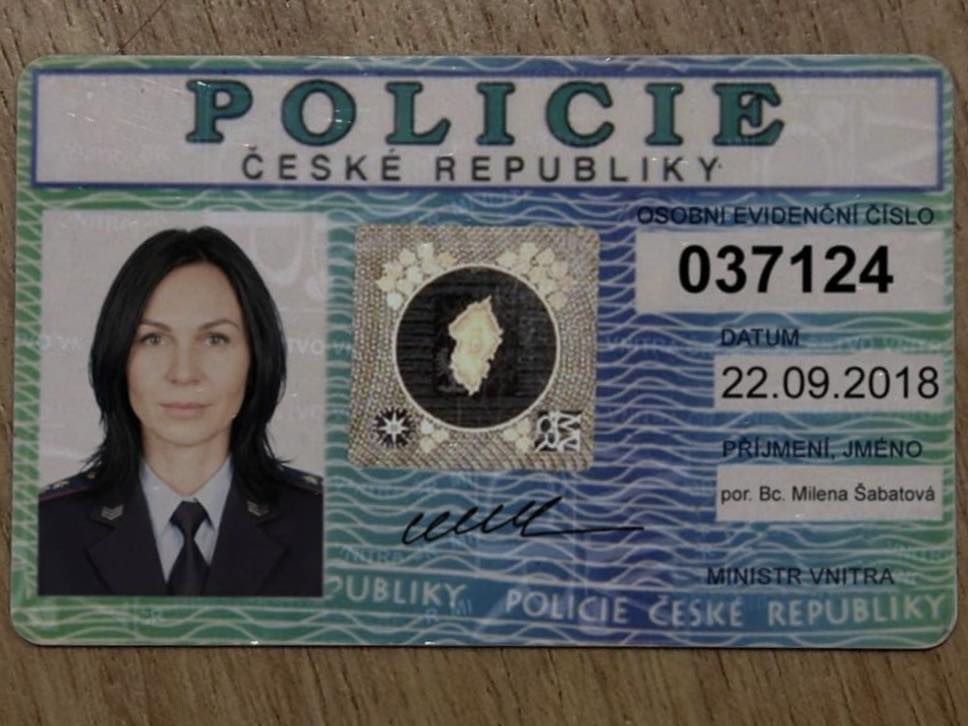 Šmejdi zneužívají tváře zlínských policistů. Tahají z lidí peníze