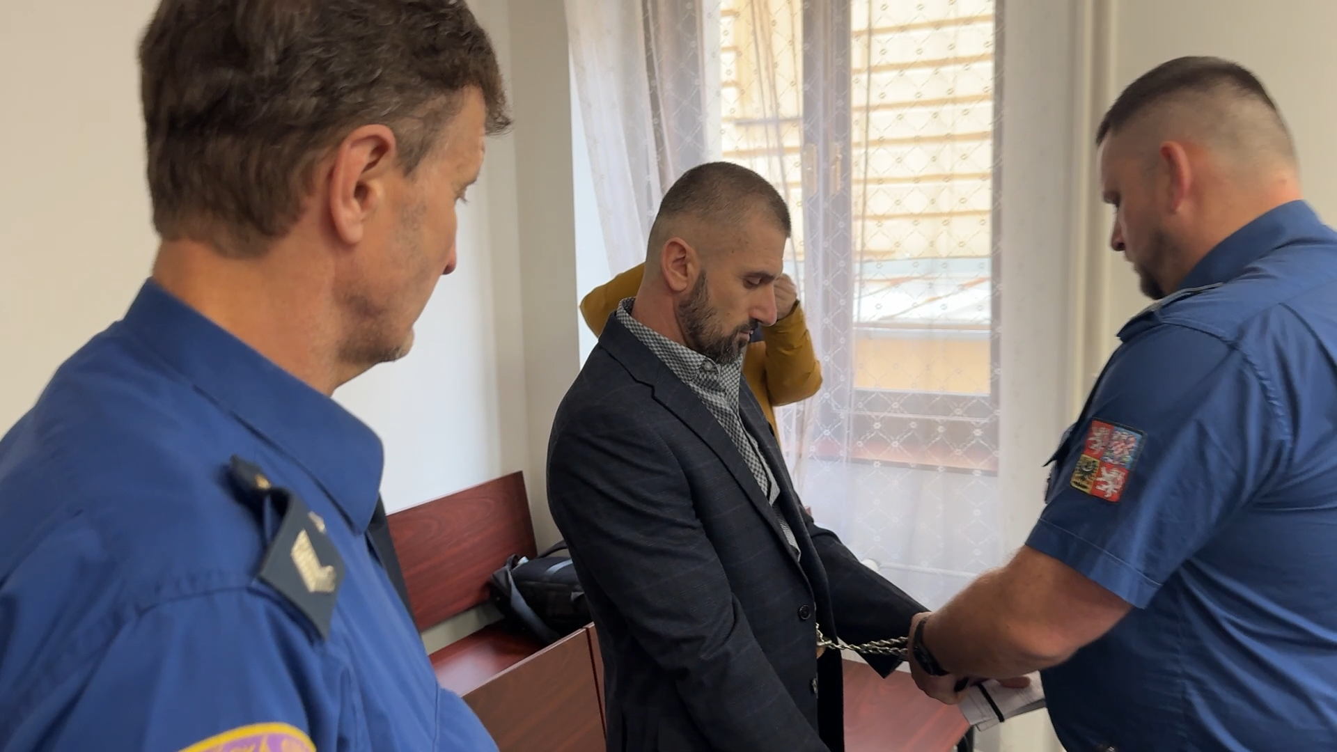 Người đàn ông Ukraina bị kết án chín năm tù vì cố ý giết người tài xế taxi ở Klatovy