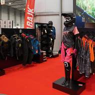 Značka Nabajk přivezla i bikerskou kolekci pro něžnější pohlaví.