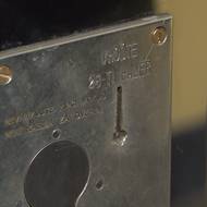 Kdo neměl klíč, za výtah si zaplatil.