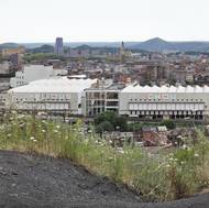Významná stavba Grand Palais z 50. let dvacátého století v belgickém Charleroi prošla proměnou a rekonstrukcí od studií AgwA a Architecten Jan de Vylder Inge Vinck.