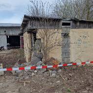 Při testování dronů se využívají i staré budovy bývalého průmyslového areálu.