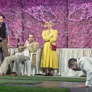 Inscenace Než hvězdy zapadnou v Divadle ABC