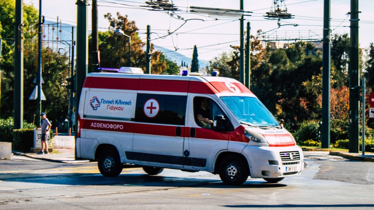 Na řeckém ostrově Kalymnos zahynul 60letý český horolezec