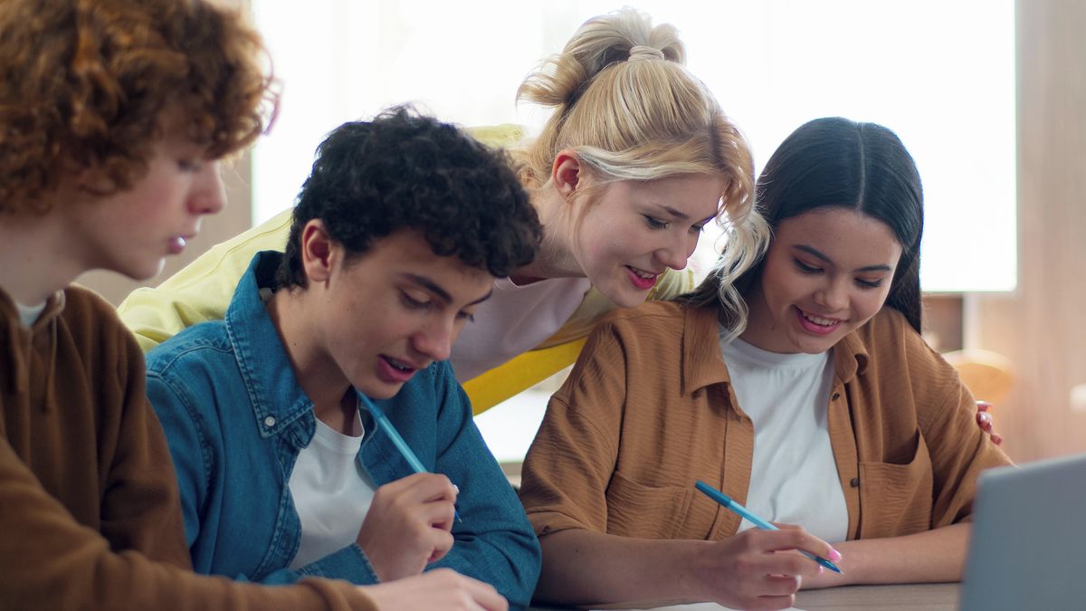 Týmové maturitní práce se vracejí