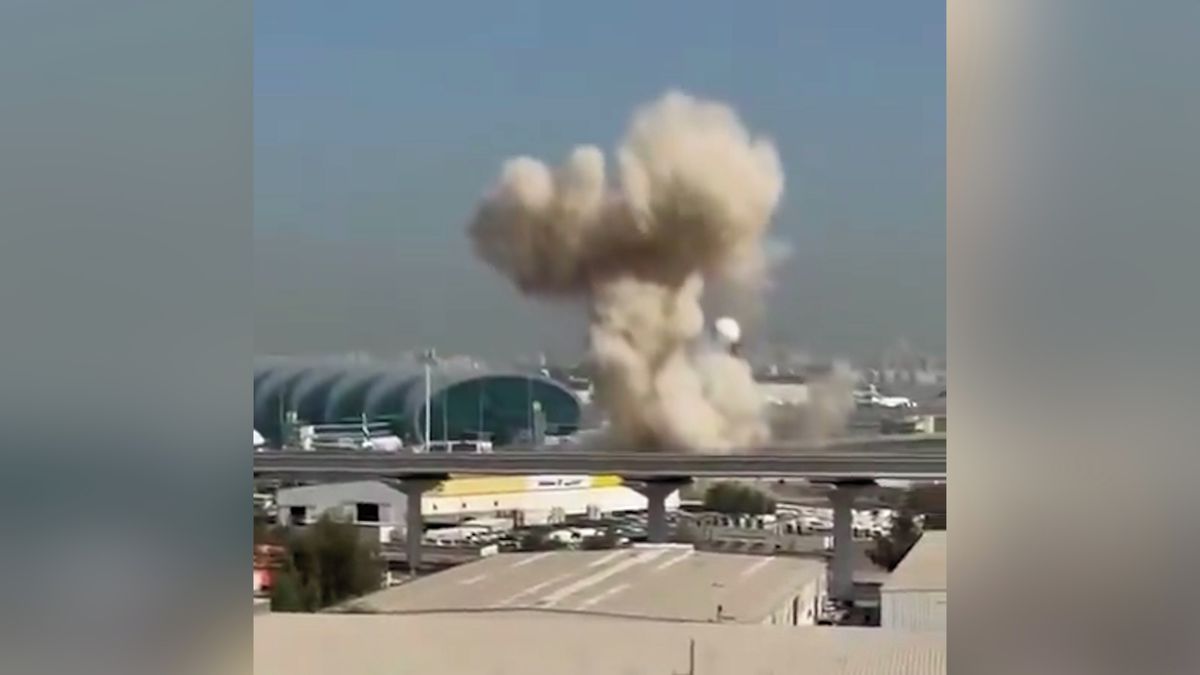 U mezinárodního letiště v Dubaji dopadly drony, čtyři zranění