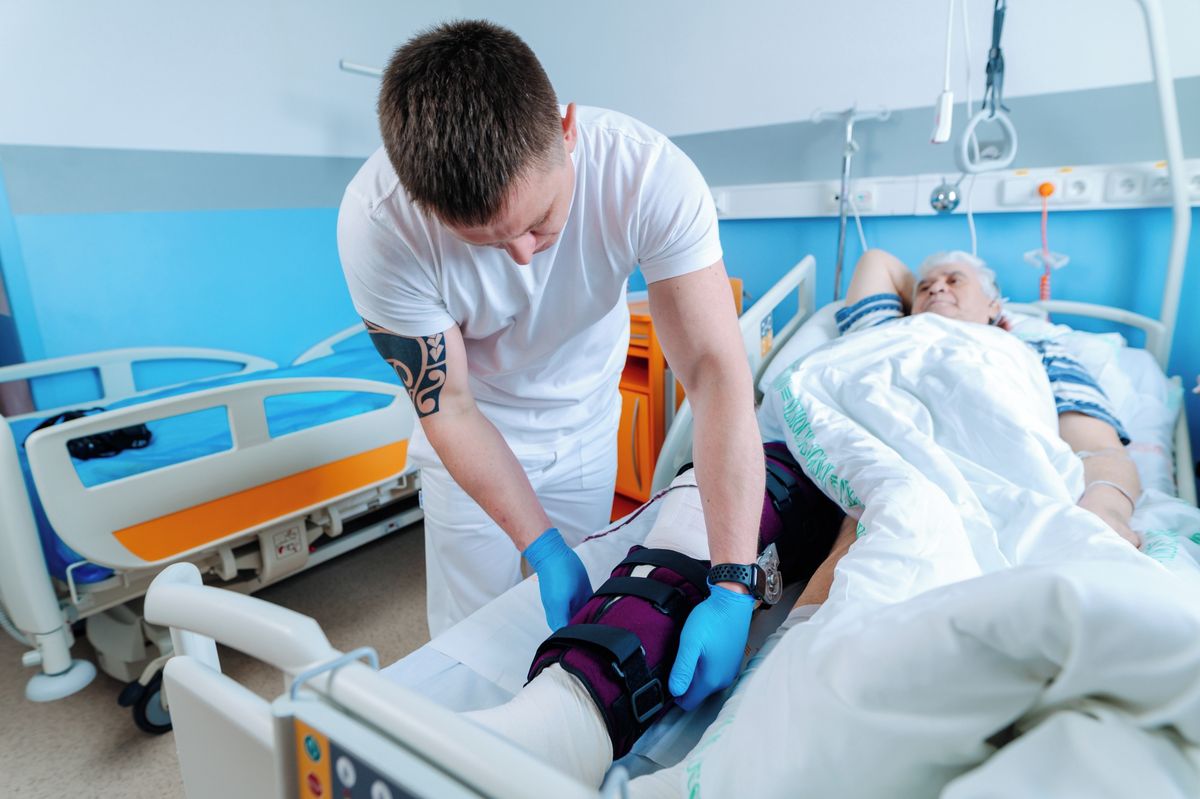 Sokolovská ortopedie má jedny z nejkratších čekacích lhůt v Česku