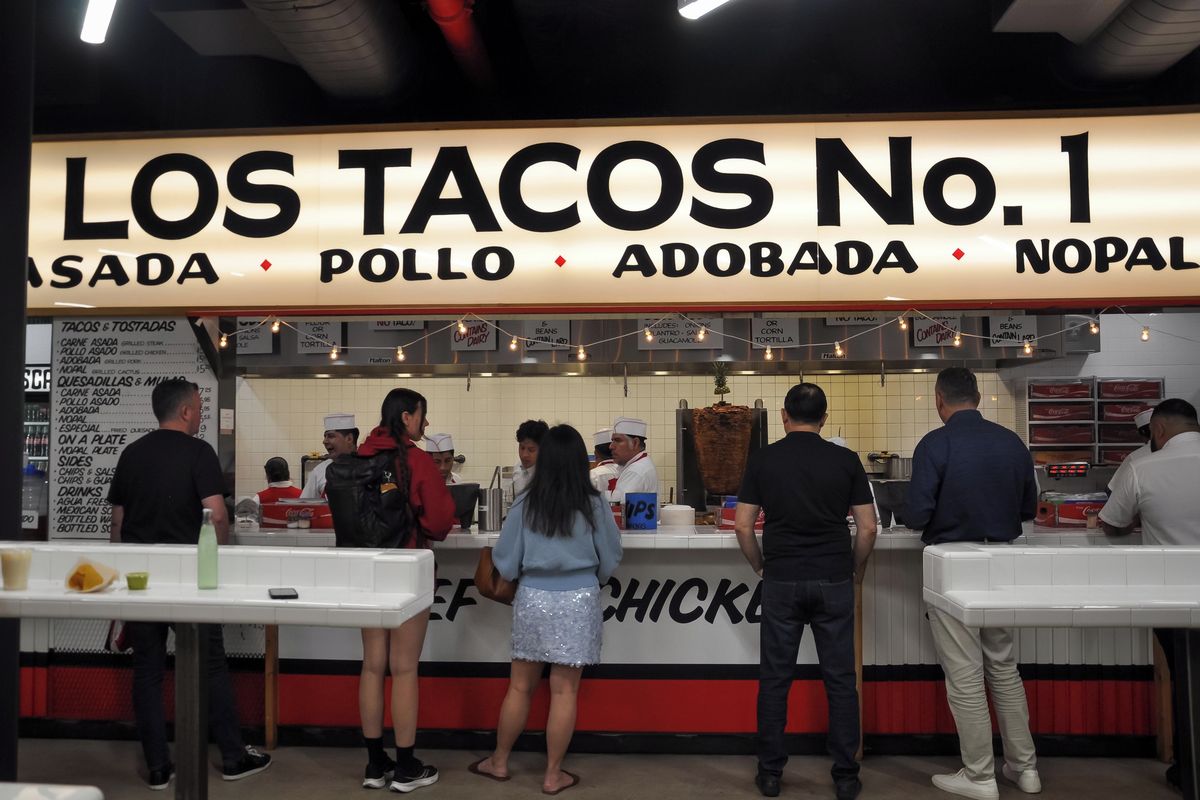 Německý turista zažaloval newyorské bistro kvůli extrémně pálivé omáčce. Měla mu způsobit újmu