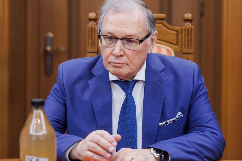 Moldavsko si předvolalo ruského velvyslance. Dali mu láhev s kontaminovanou vodou