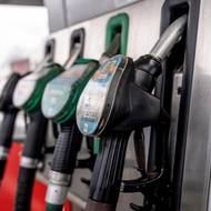 Koncernu Orlen zároveň patří dvě české rafinerie v Litvínově a Kralupech.